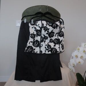 White House Black Market Floral Bustier Top & Pencil Skirt Set - Size 14
